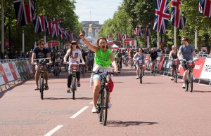 Prudential RideLondon FreeCycle, on traffic-free roads in central London. Saturday 1 August 2015. Photographer: Stuart Stevenson
